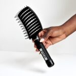 Detangling brush
